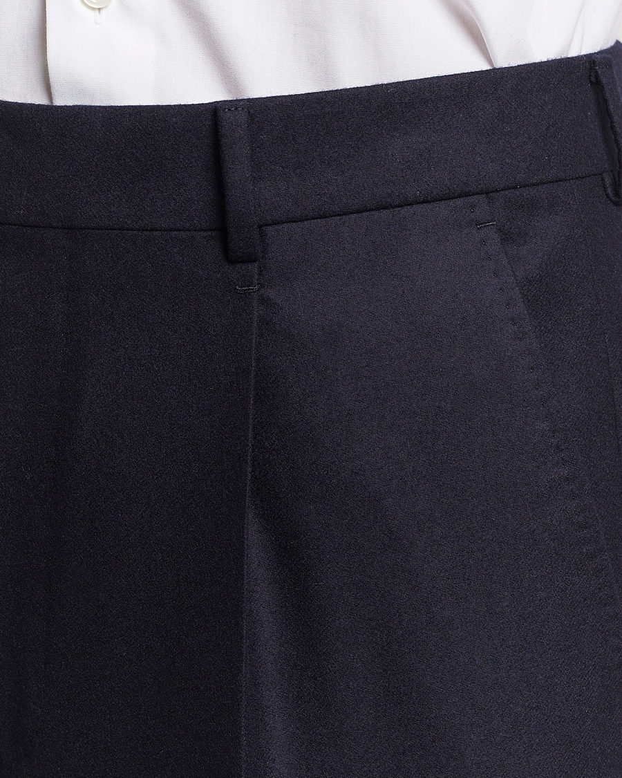 Hombres | Pantalones | Zegna | Pleated Flannel Trousers Navy