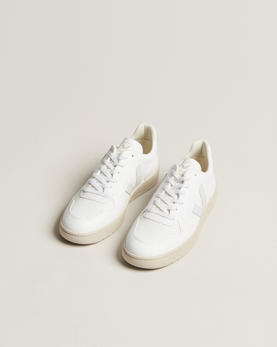 Hombres | Veja V-10 Vegan Leather Sneaker Full White | Veja | V-10 Vegan Leather Sneaker Full White