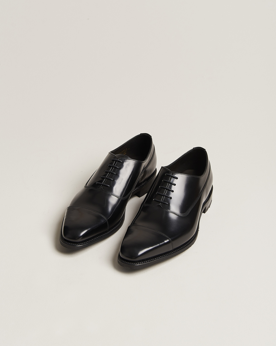 Men | Oxford Shoes | Loake 1880 | Truman Polished Oxford Toe Cap Black
