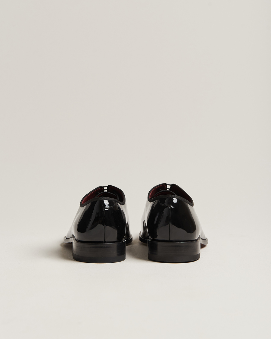 Hombres | Zapatos de charol | Loake Shoemakers | Regal Patent Wholecut Black