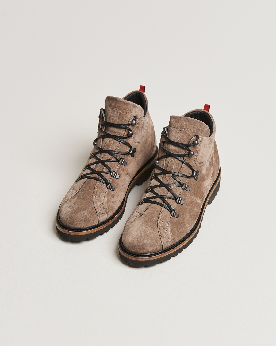 Hombres | Kiton St Moritz Winter Boots Taupe Suede | Kiton | St Moritz Winter Boots Taupe Suede