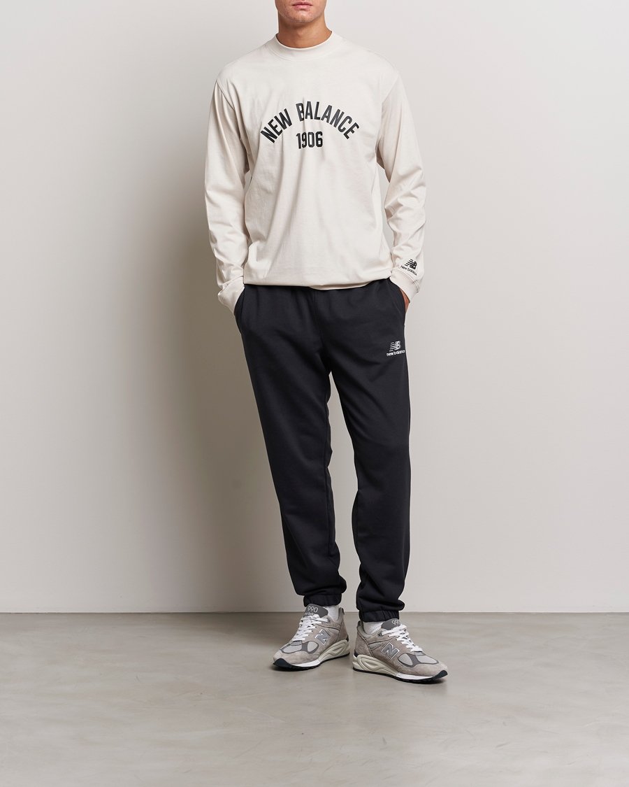 Hombres | Pantalones | New Balance | Essentials Sweatpants Black