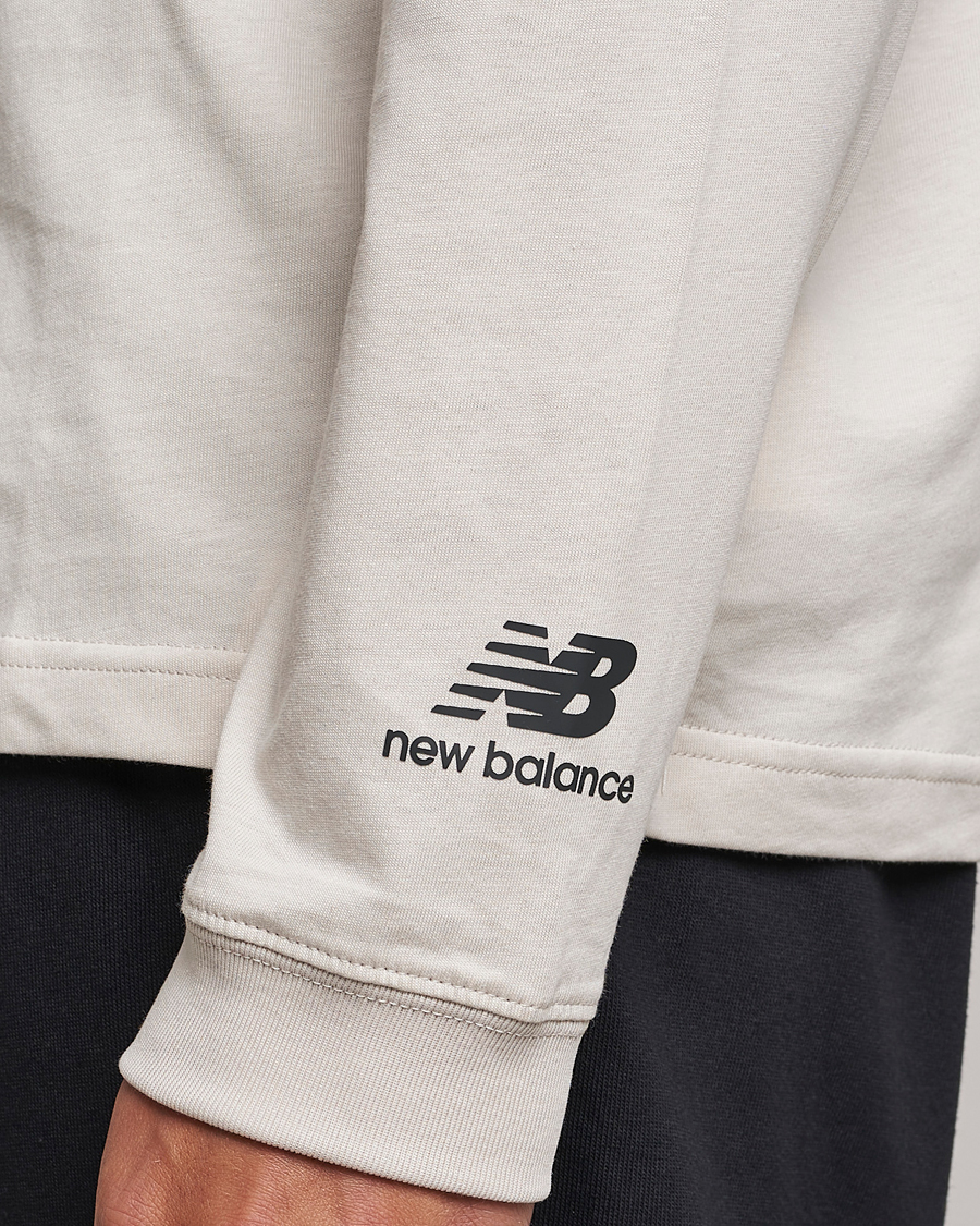 Hombres | Camisetas | New Balance | Varsity Sweatshirt Medium Grey