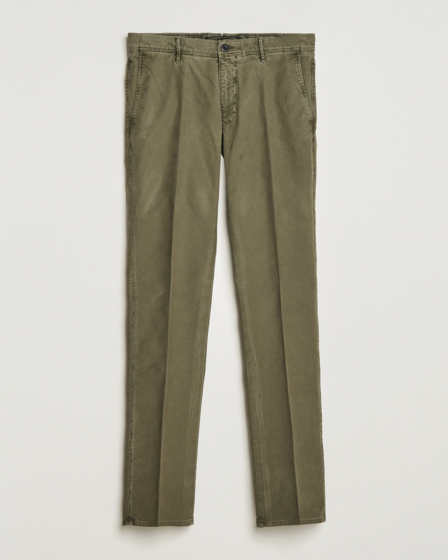 Hombres | Pantalones | Incotex | Slim Fit Garment Dyed Slacks Military