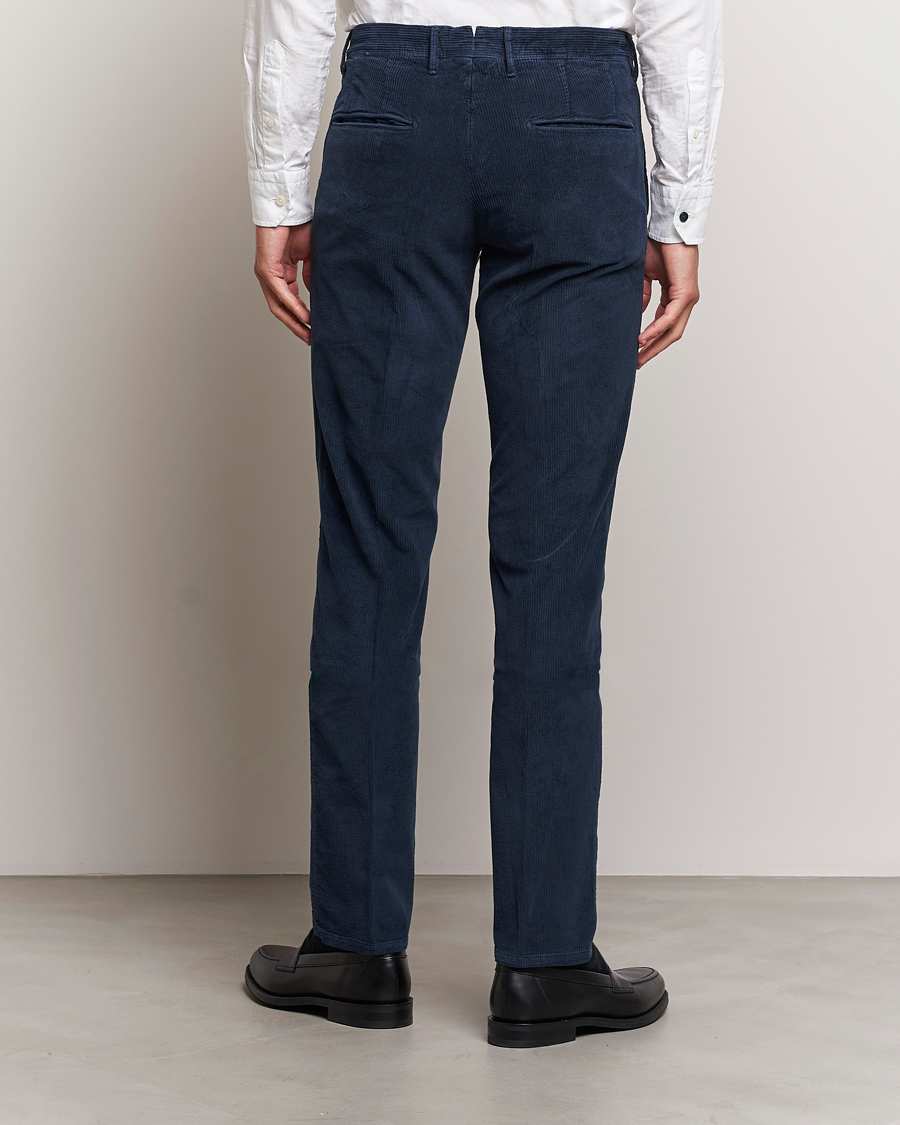 Hombres | Pantalones | Incotex | Slim Fit Leisure Cord Slacks Navy