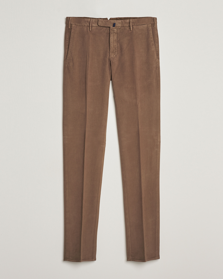 Hombres | Pantalones | Incotex | Slim Fit Luxury Moleskine Trousers Taupe