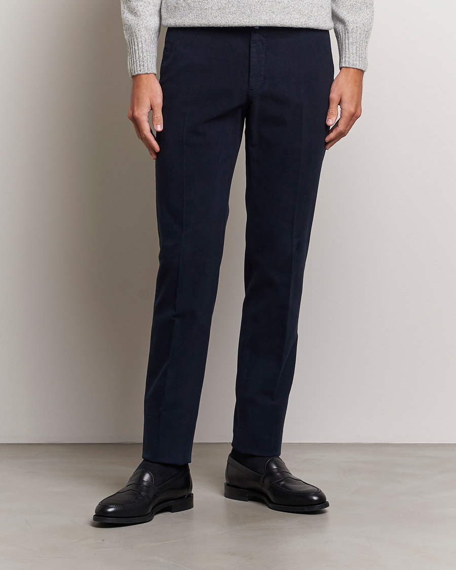 Hombres | Pantalones | Incotex | Slim Fit Luxury Moleskine Trousers Navy