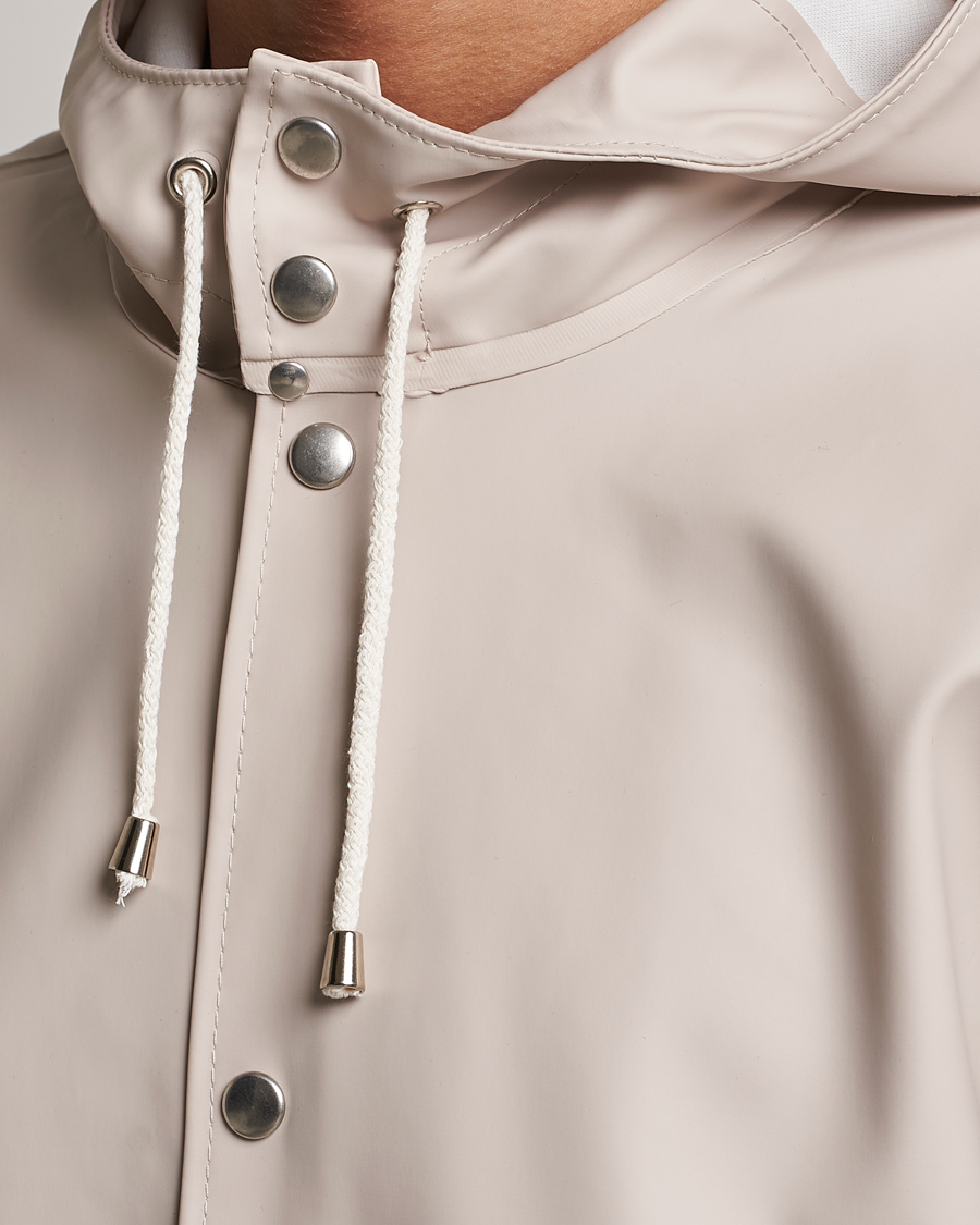 Hombres | Abrigos y chaquetas | Stutterheim | Stockholm Raincoat Light Sand