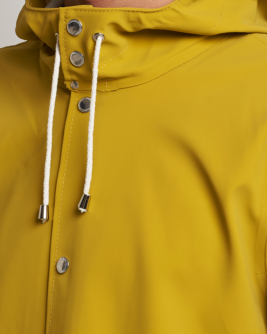 Hombres | Abrigos y chaquetas | Stutterheim | Stockholm Raincoat Suede Gold