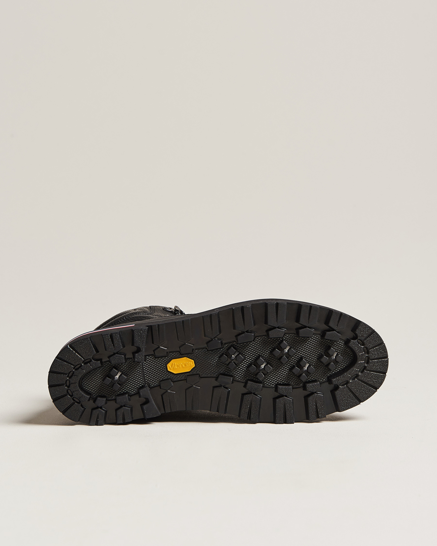 Hombres | Moncler Peka Trek Hiking Boots Black/Navy | Moncler | Peka Trek Hiking Boots Black/Navy