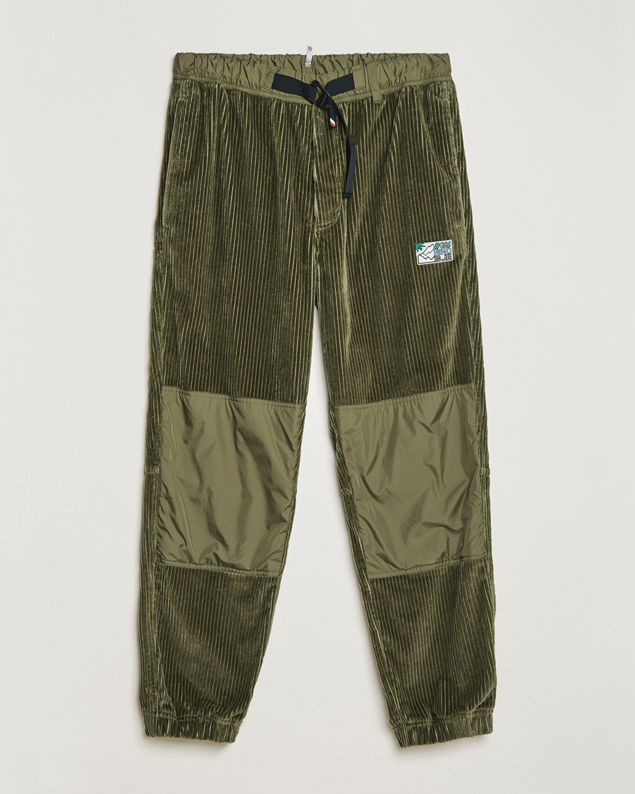 Hombres | Pantalones | Moncler Grenoble | Tech Panel Corduroy Trousers Olive