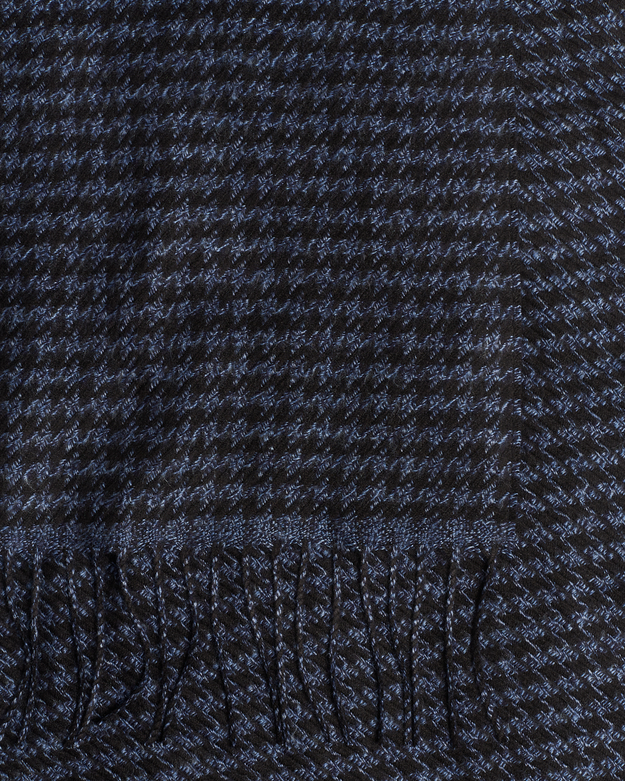 Hombres | Piacenza Cashmere Cashmere/Silk Houndstooth Scarf Dark Blue | Piacenza Cashmere | Cashmere/Silk Houndstooth Scarf Dark Blue