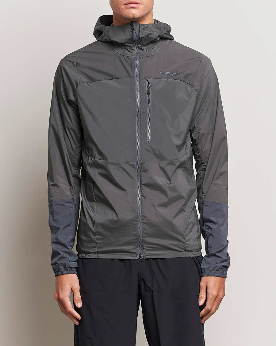 Hombres | Abrigos y chaquetas | Peak Performance | Vislight Wind Jacket Motion Grey/Omber Blue