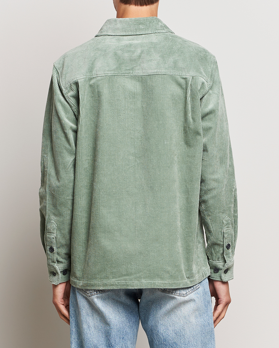 Hombres | Camisas | Samsøe Samsøe | Samsøe & Samsøe Damon Corduroy Overshirt Iceberg Green