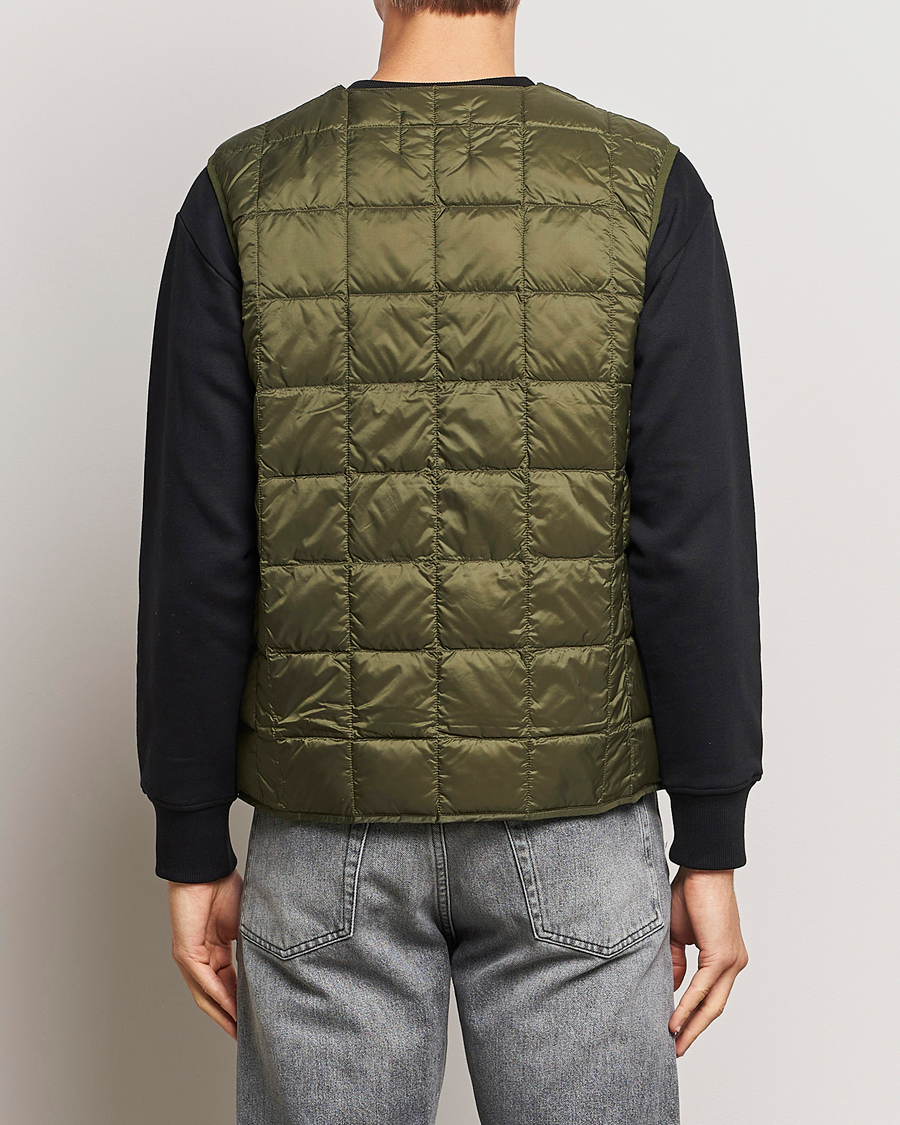 Hombres | Abrigos y chaquetas | TAION | V-Neck Lightweight Down Vest Dark Olive