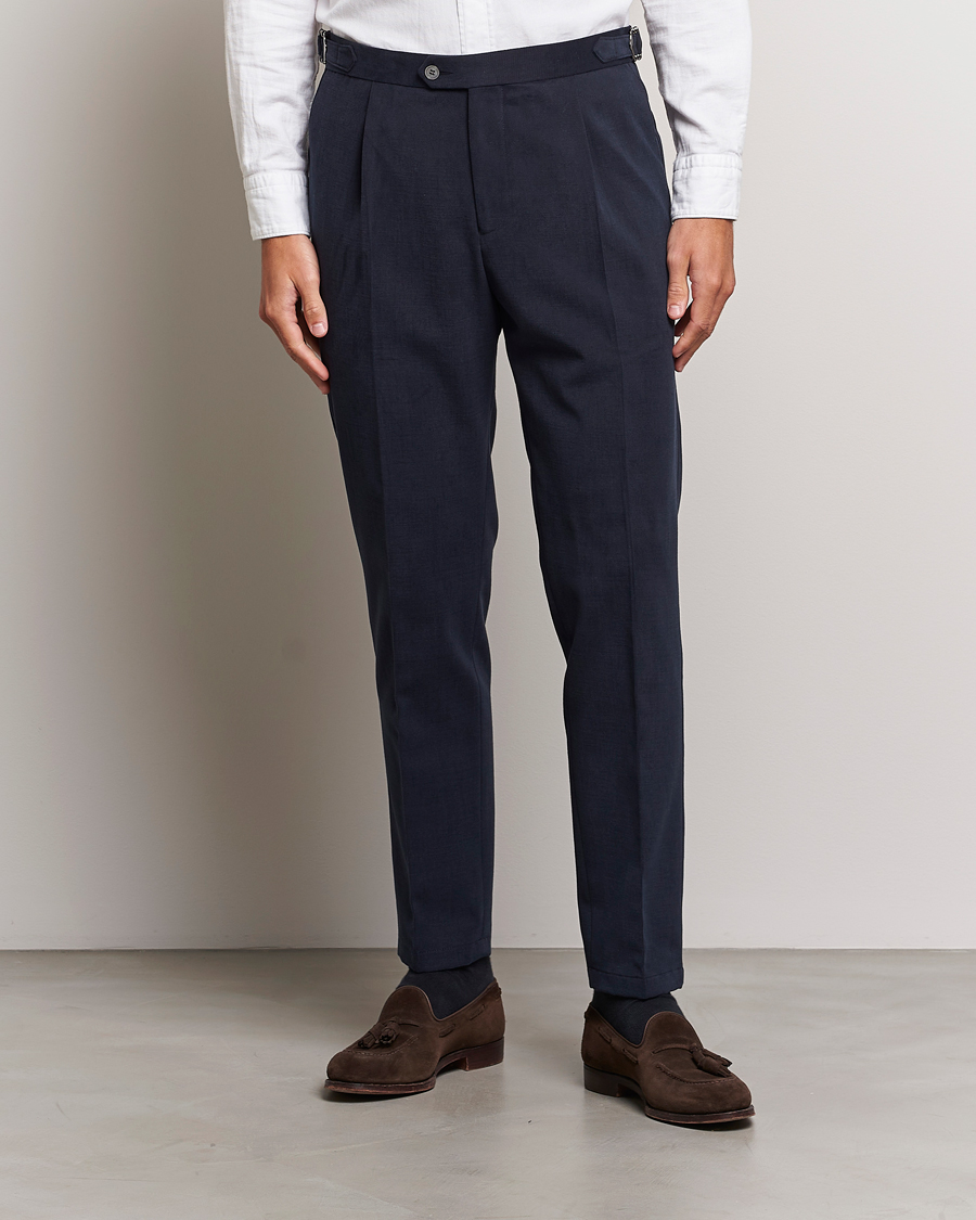 Hombres | Pantalones | Oscar Jacobson | Delon Brushed Cotton Trousers Navy