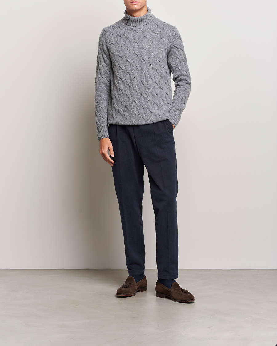 Hombres | Jerséis y prendas de punto | Oscar Jacobson | Seth Heavy Knitted Wool/Cashmere Cable Rollneck Grey