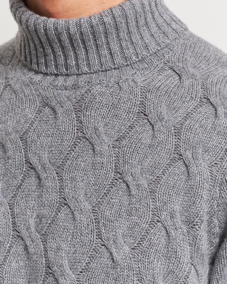 Hombres | Jerséis y prendas de punto | Oscar Jacobson | Seth Heavy Knitted Wool/Cashmere Cable Rollneck Grey