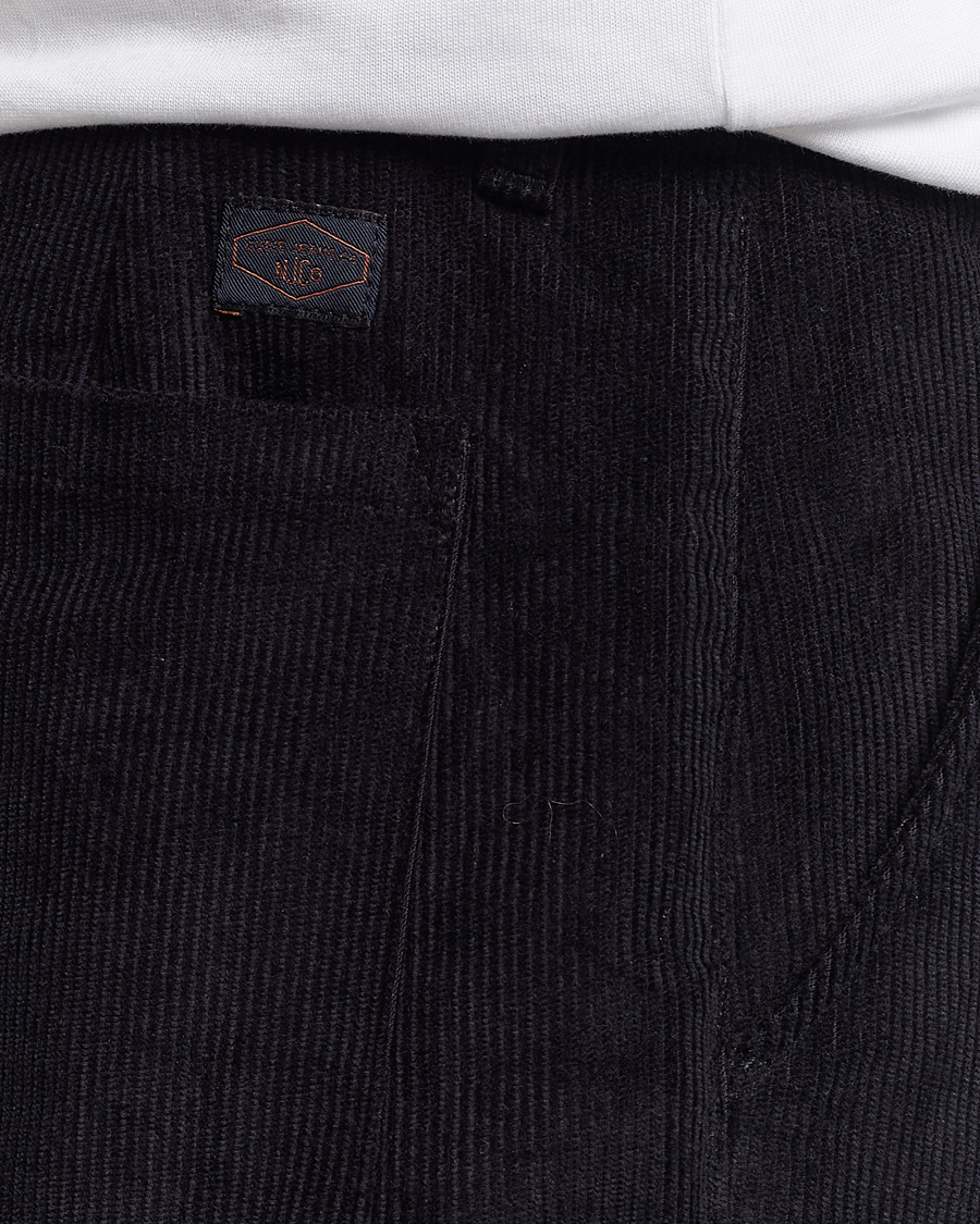 Hombres | Pantalones | Nudie Jeans | Tuff Tony Corduroy Pants Navy