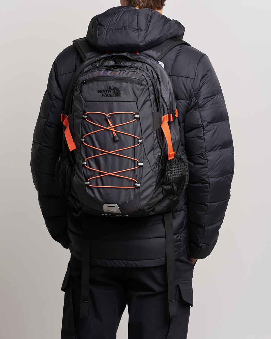 Hombres |  | The North Face | Classic Borealis Backpack Asphalt Grey