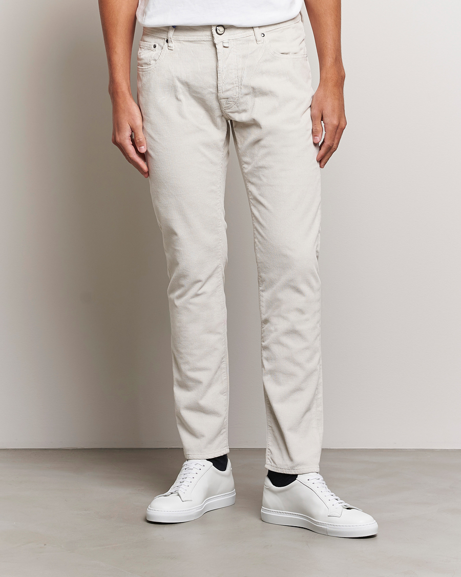 Hombres | Pantalones | Jacob Cohën | Bard 5-Pocket Medium Corduroy Trousers Off White