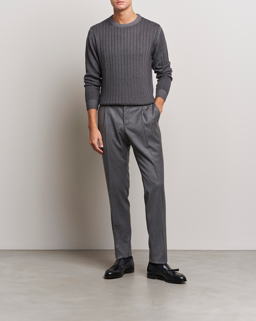 Hombres | Jerséis y prendas de punto | Stenströms | Garment Dyed Ribbed Merino Wool Crewneck Grey