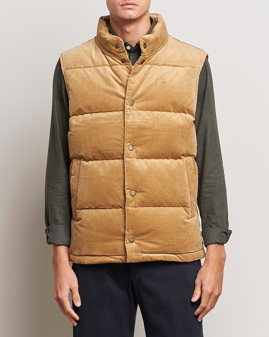 Hombres | Abrigos y chaquetas | Morris | Kirkby Cord Vest Beige