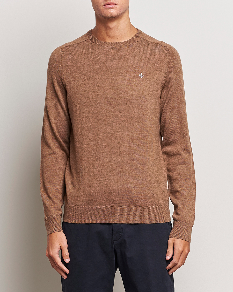 Hombres | Jerséis y prendas de punto | Morris | Merino Crew Neck Pullover Camel