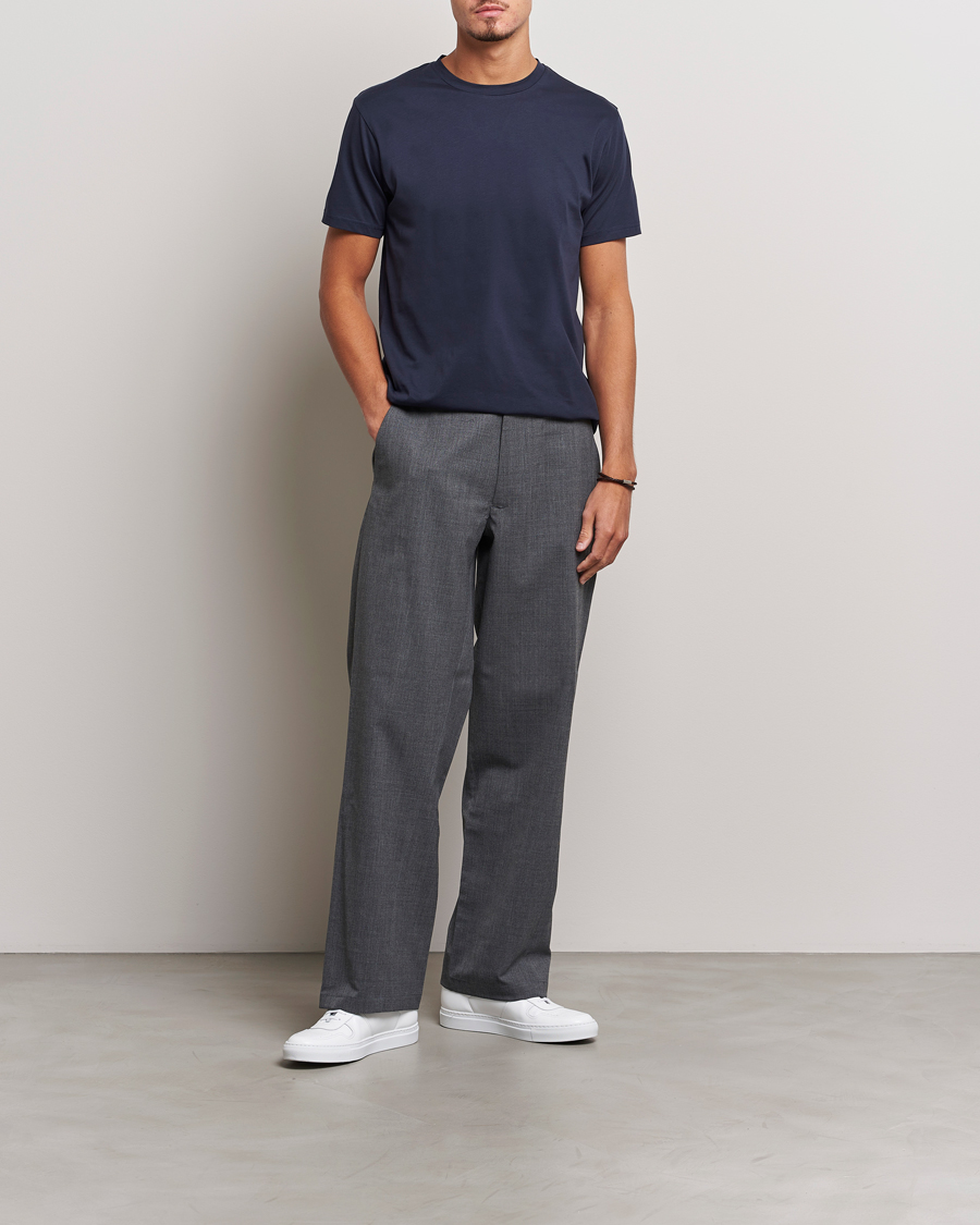 Hombres | Camisetas | Sunspel | Riviera Midweight T-Shirt Navy