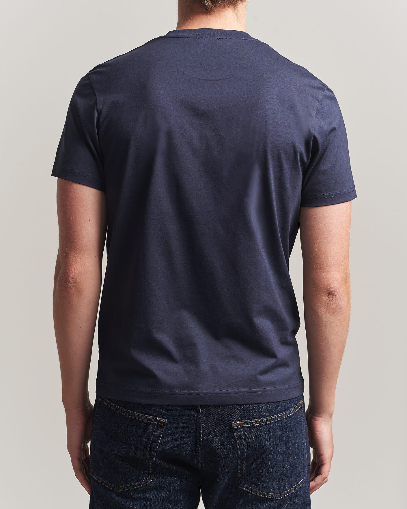 Hombres | Camisetas | Sunspel | Riviera Midweight T-Shirt Navy