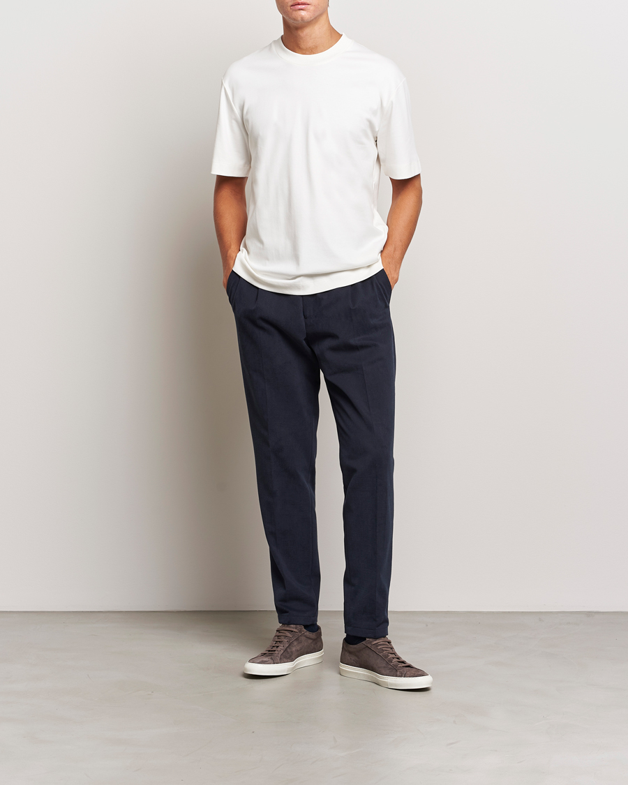 Hombres | Camisetas | Sunspel | Heavyweight Mock Neck T-Shirt Ecru