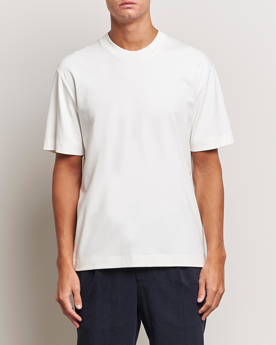 Hombres | Camisetas | Sunspel | Heavyweight Mock Neck T-Shirt Ecru