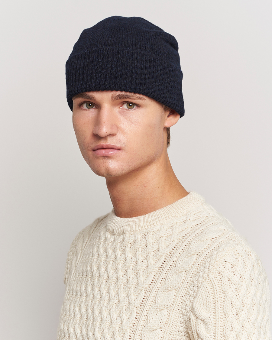Hombres | Sunspel Lambswool Hat Dark Navy | Sunspel | Lambswool Hat Dark Navy