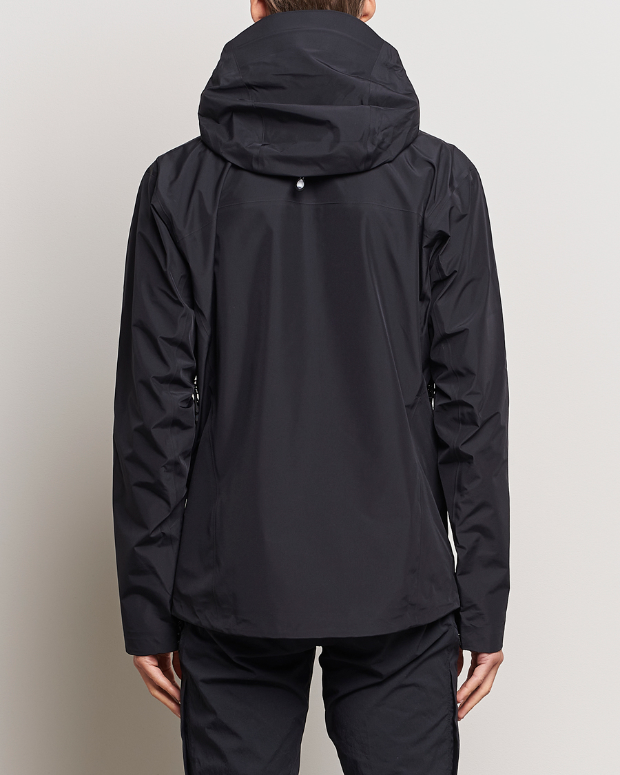 Arc'teryx Beta LT Jacket Black en CareOfCarl.es