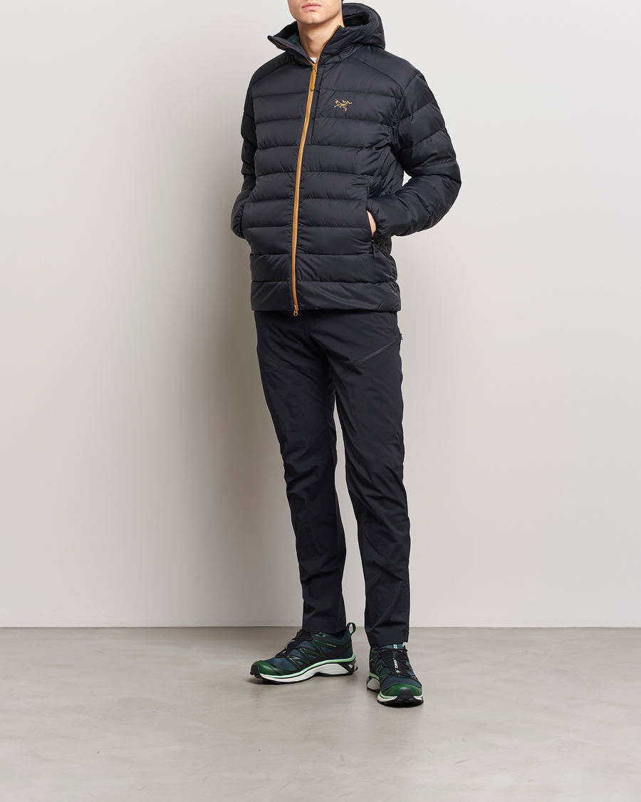 Hombres | Abrigos y chaquetas | Arc'teryx | Thorium Down Hooded Jacket Dark Magic