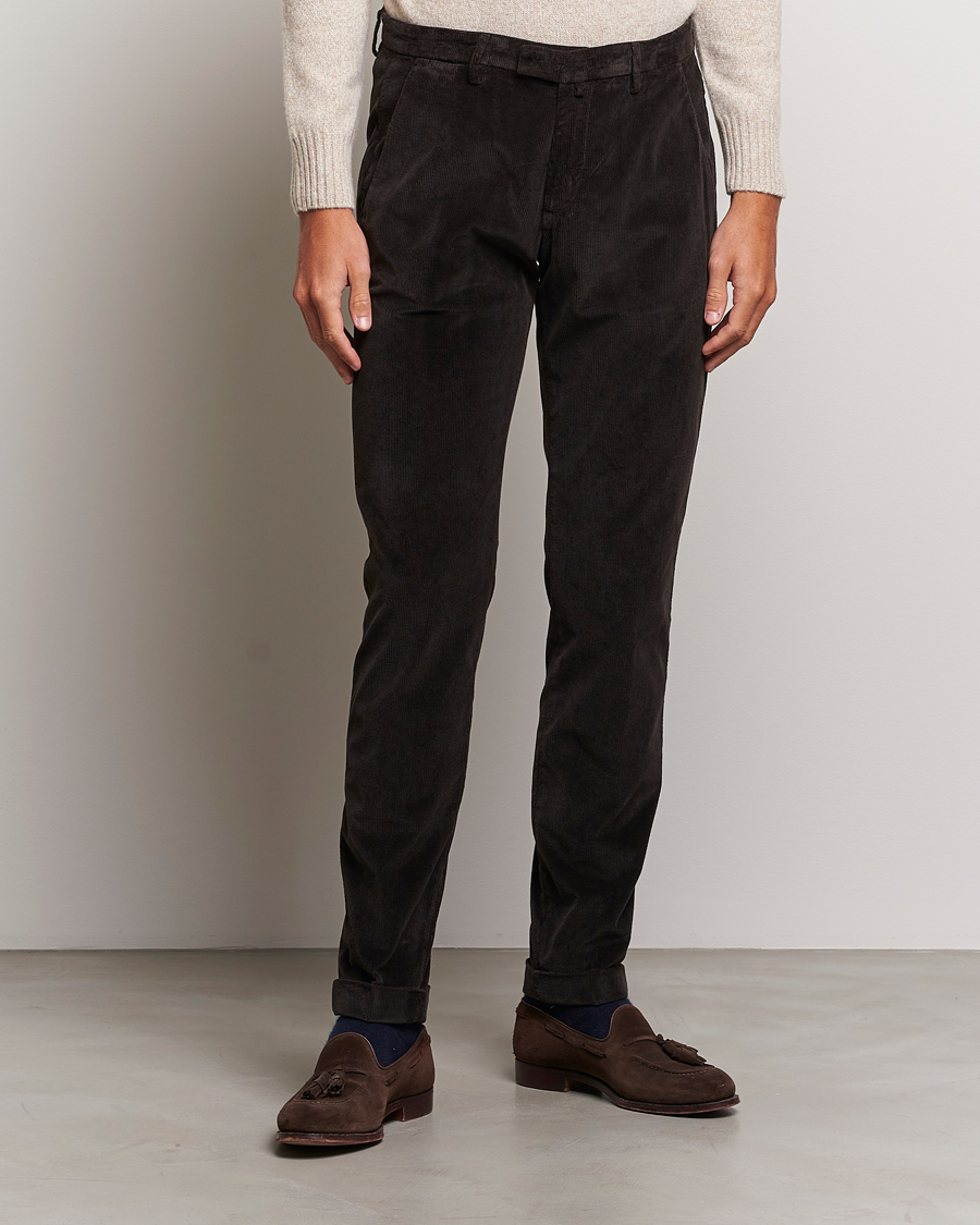 Hombres | Pantalones | Briglia 1949 | Slim Fit Corduroy Trousers Dark Brown