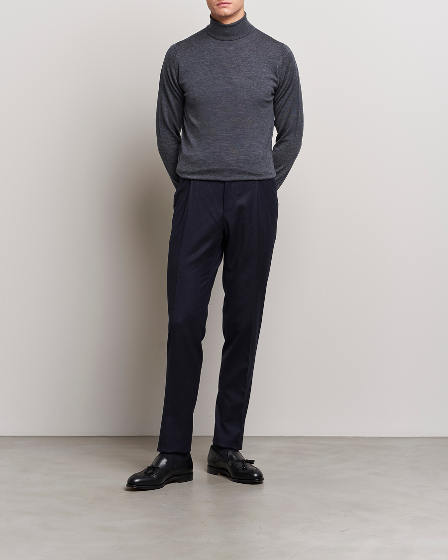 Hombres | Jerséis y prendas de punto | John Smedley | Cherwell Extra Fine Merino Rollneck Charcoal