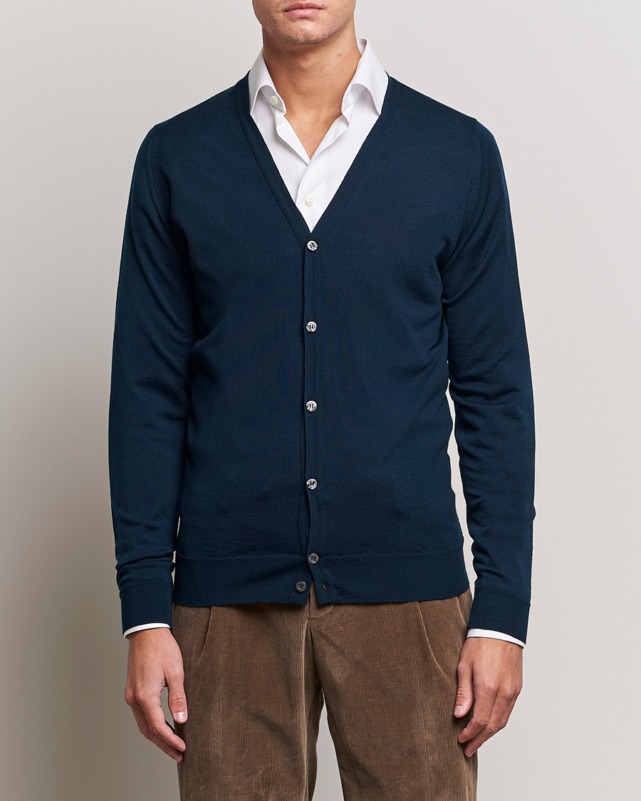 Hombres | Jerséis y prendas de punto | John Smedley | Petworth Extra Fine Merino Cardigan Orion Green