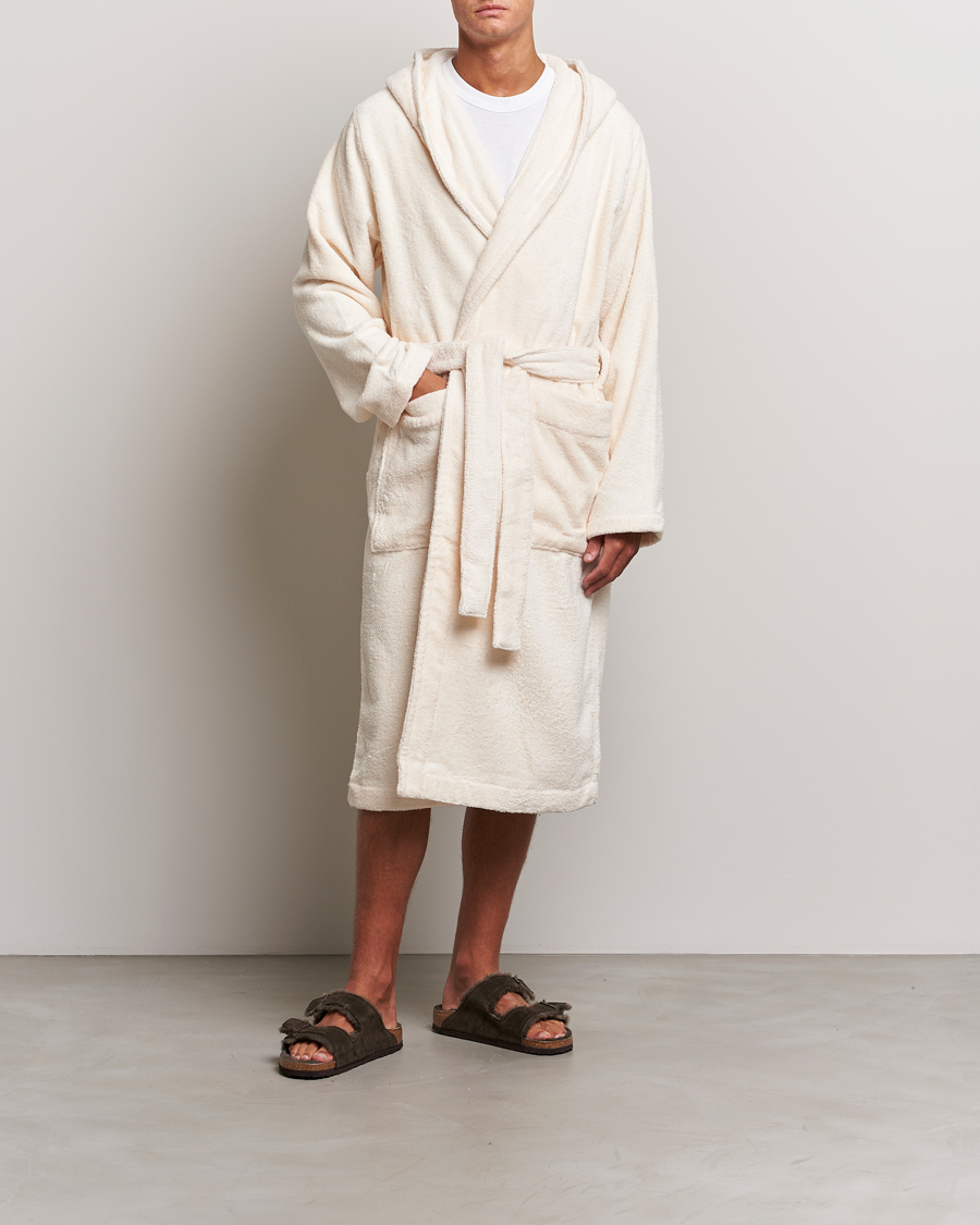 Hombres | Pijamas y batas | Tekla | Organic Terry Hooded Bathrobe Ivory