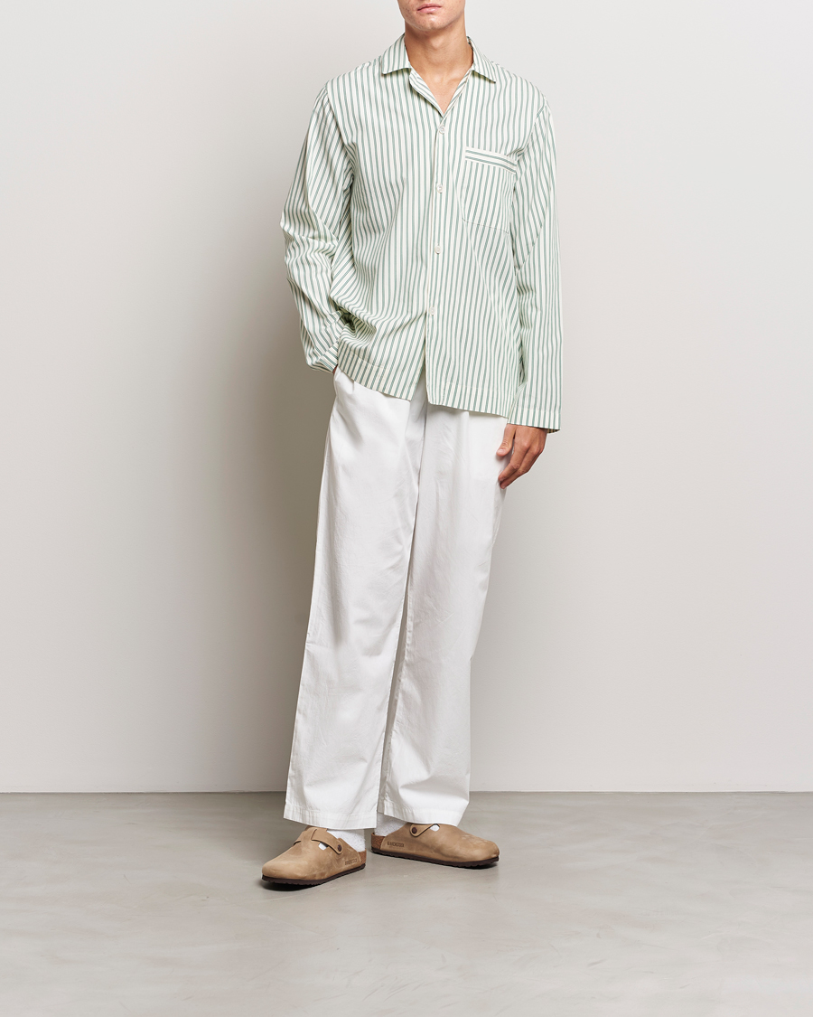 Hombres | Pijamas y batas | Tekla | Poplin Pyjama Shirt Clover Stripes