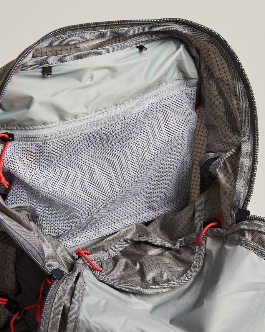 Hombres | Osprey Talon Pro 30 Backpack Carbon | Osprey | Talon Pro 30 Backpack Carbon