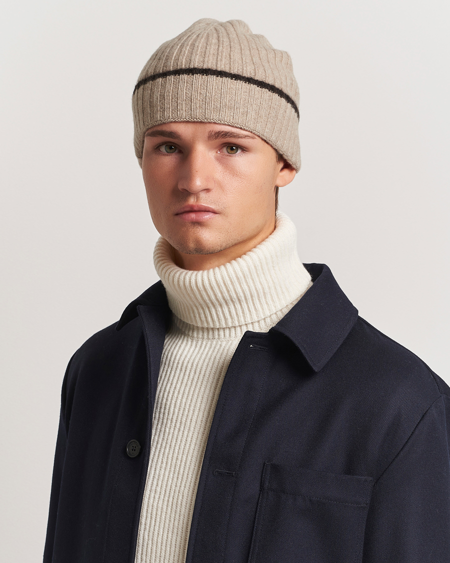 Hombres | Amanda Christensen Rib Knitted Cashmere Paspoal Cap Beige Melange | Amanda Christensen | Rib Knitted Cashmere Paspoal Cap Beige Melange
