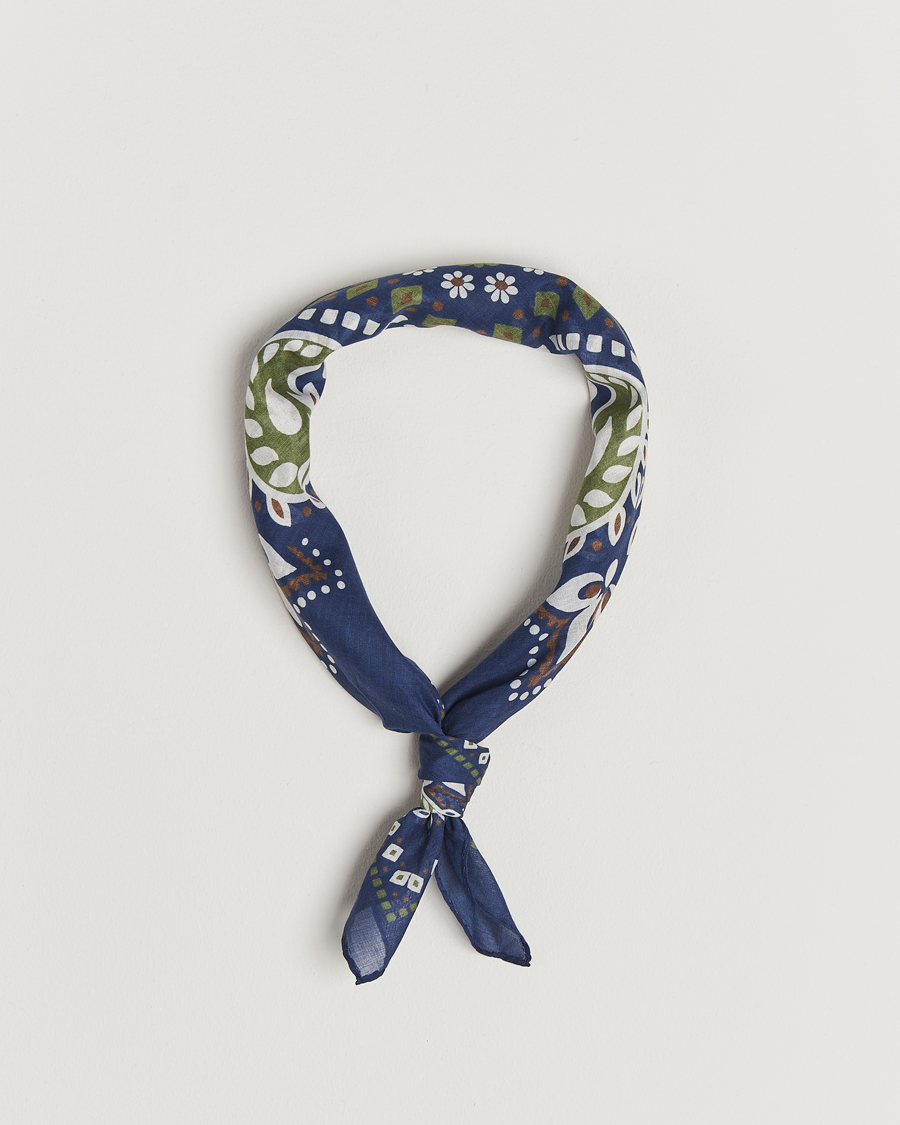 Hombres | Amanda Christensen Cotton Voilé Printed Flower Bandana Navy | Amanda Christensen | Cotton Voilé Printed Flower Bandana Navy