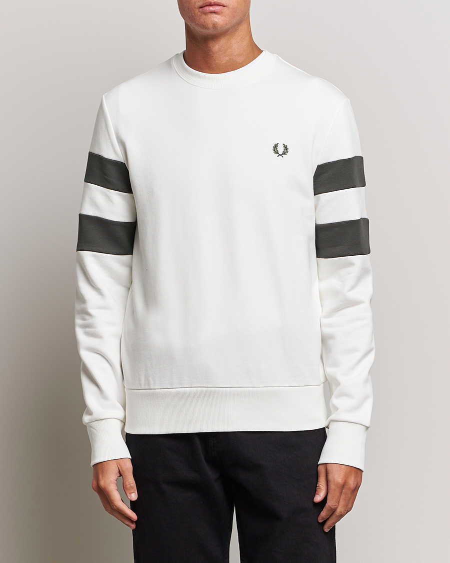 Hombres | Jerséis y prendas de punto | Fred Perry | Tipped Sleeve Sweatshirt Snow Whiite