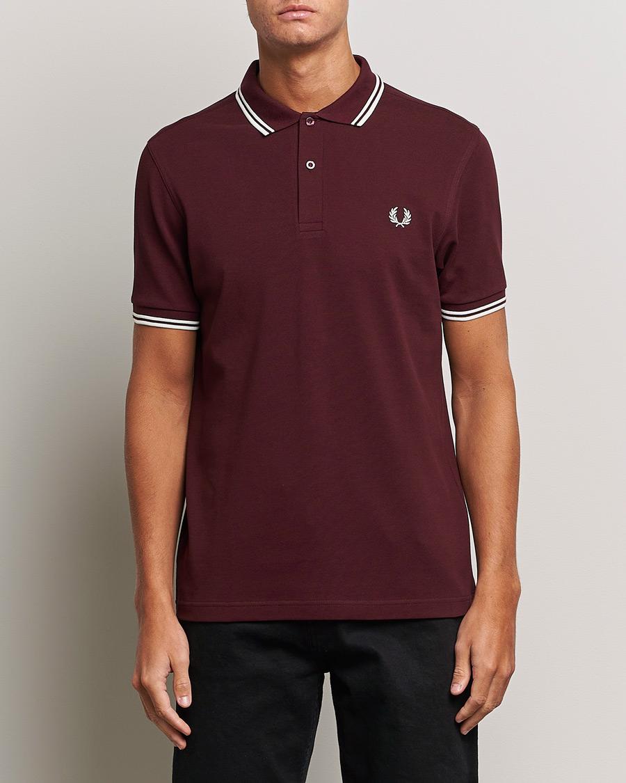 Hombres | Camisas polo de manga corta | Fred Perry | Twin Tipped Polo Shirt Oxblood