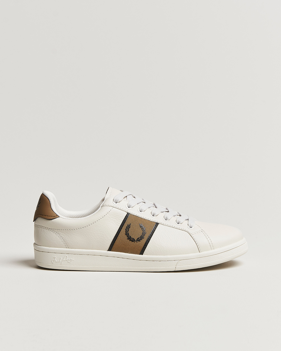Hombres | Fred Perry B721 Leather Sneaker White/Porcelin Black | Fred Perry | B721 Leather Sneaker White/Porcelin Black