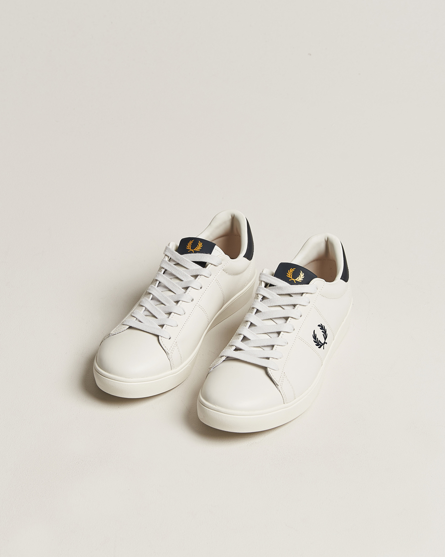 Hombres |  | Fred Perry | Spencer Leather Sneakers Porcelain/Navy