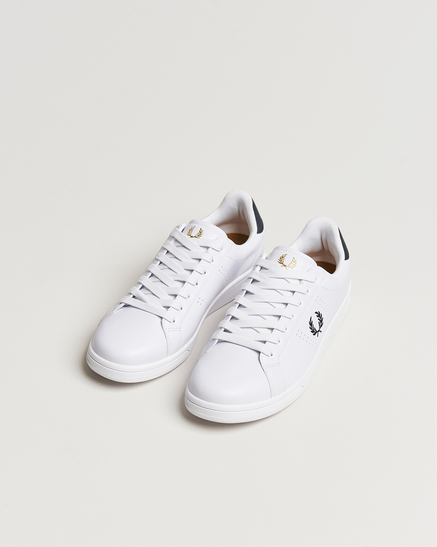 Hombres | Best of British | Fred Perry | B721 Leather Sneakers White/Navy