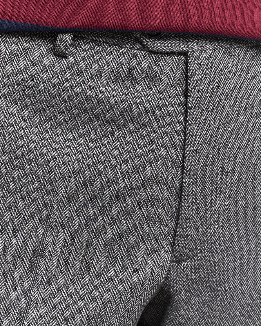 Hombres | Pantalones | Gant | Tapered Herringbone Wool Pants Black