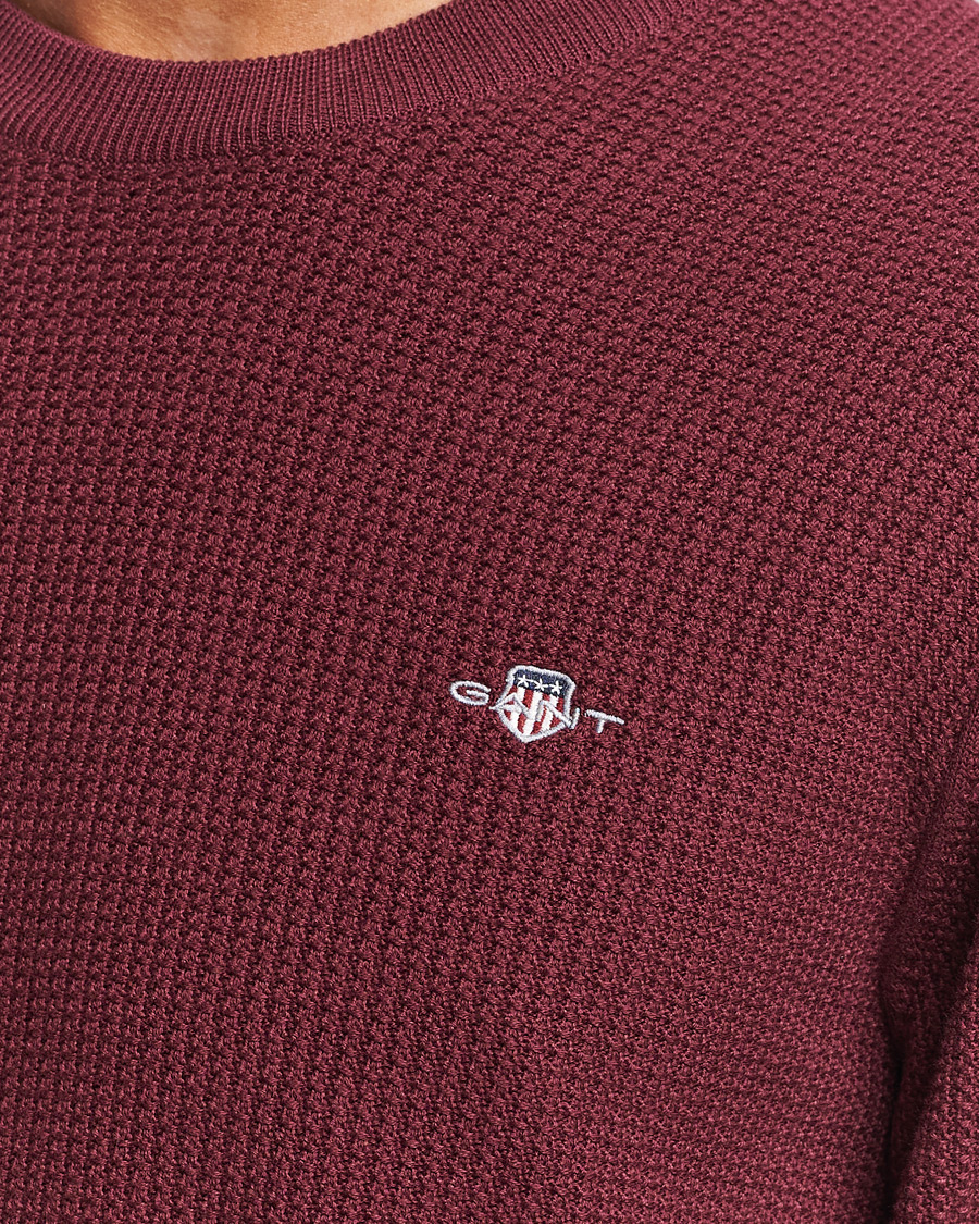Hombres | Jerséis y prendas de punto | GANT | Cotton Micro Textured Crew Neck Red Shadow